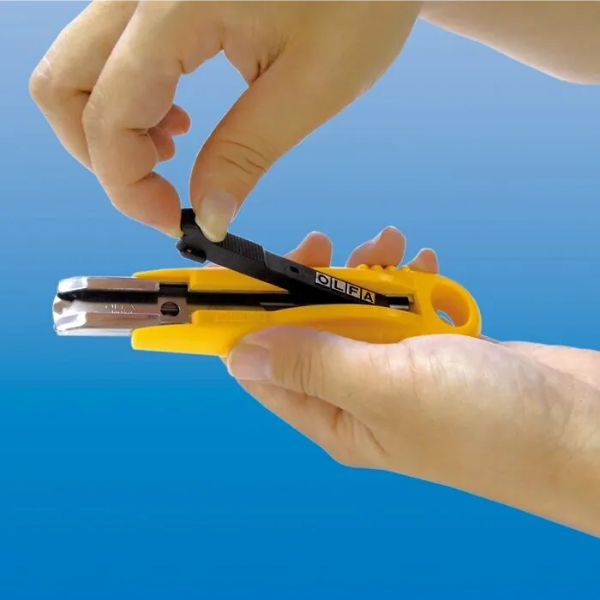 Cutter Cortador Sk-4 Olfa Retráctil Seguridad Navaja Cuter