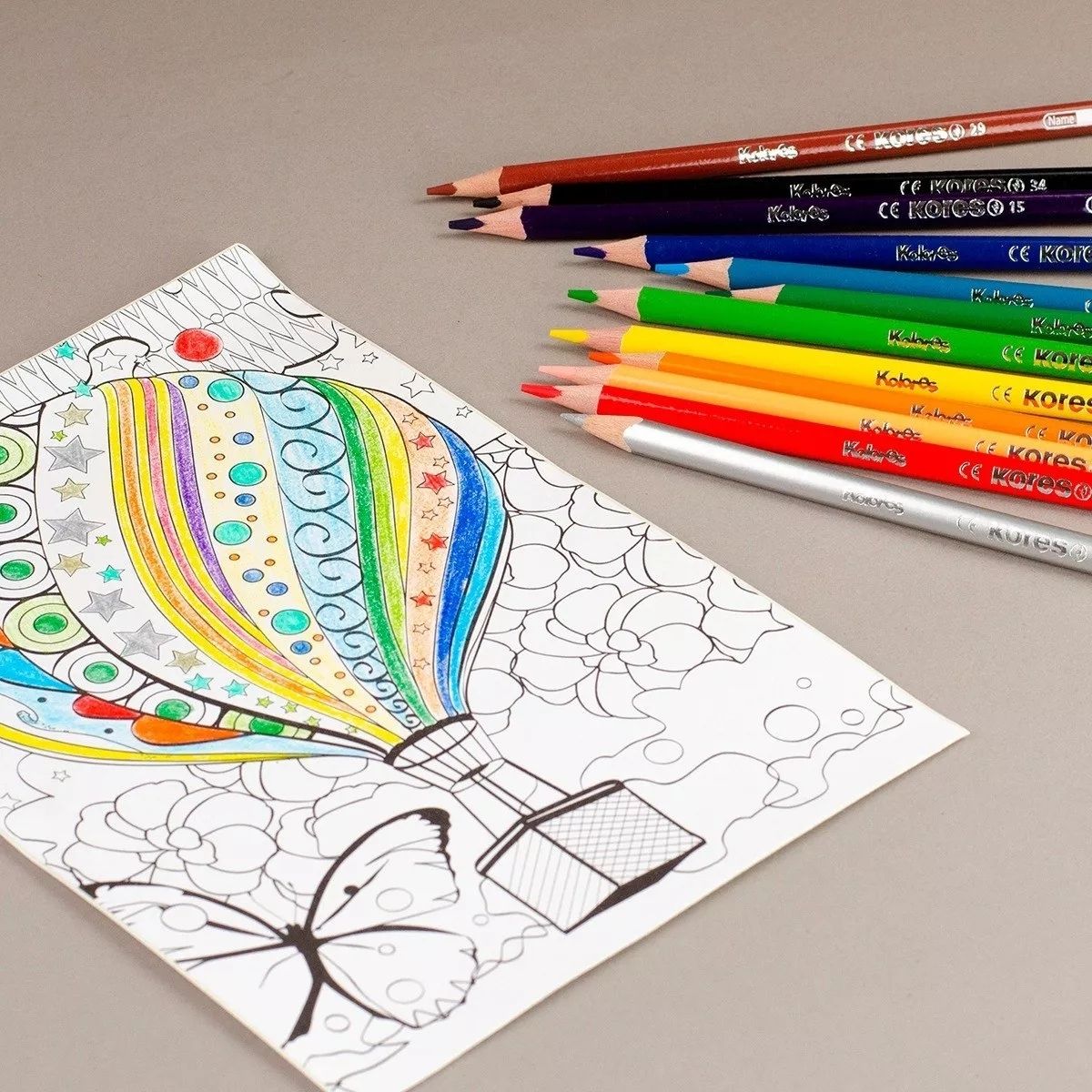 24 Colores Triangulares Kores Punta 3mm Sacapuntas Kolores