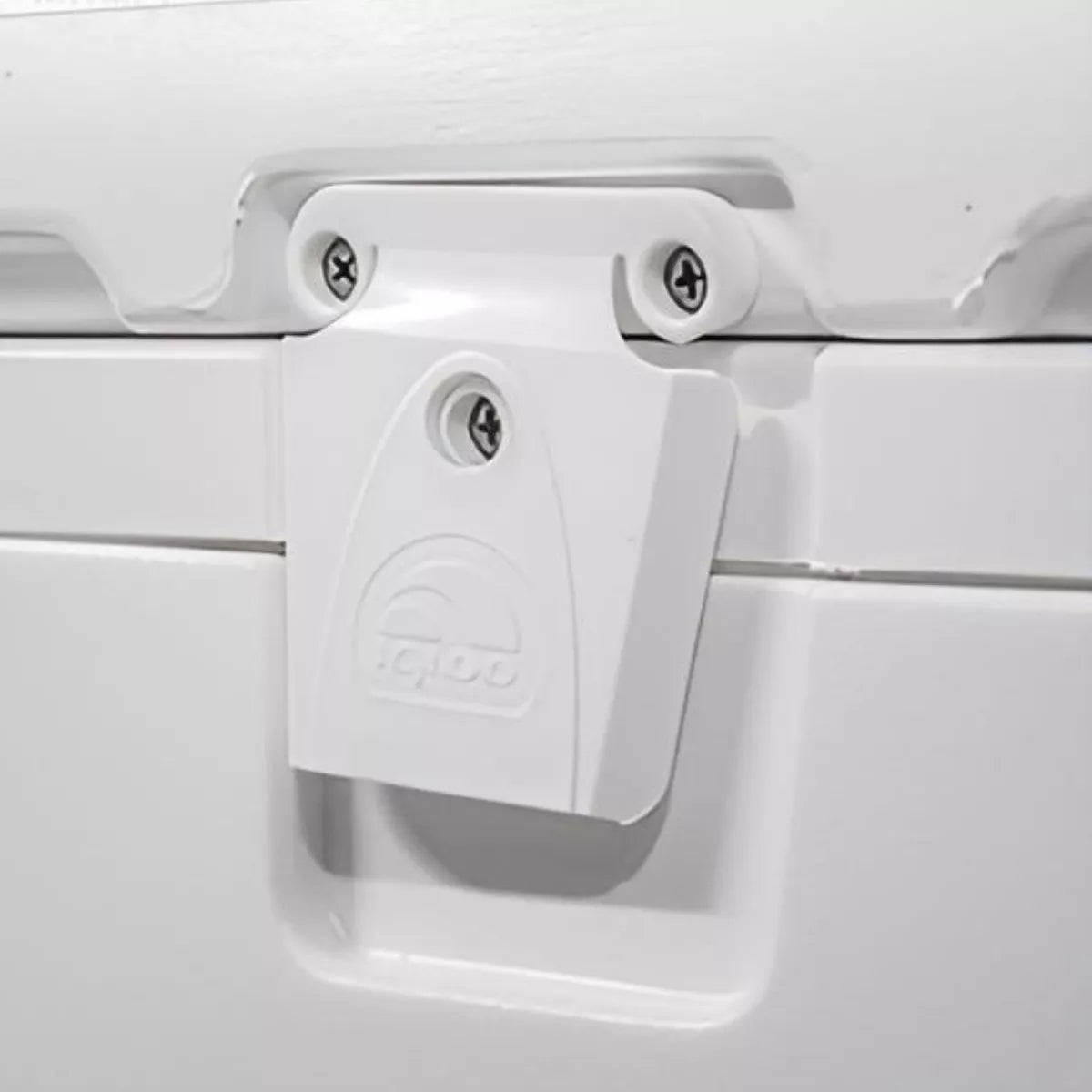 Hielera 113,56 L Igloo 188 Latas 120qt Modelo Polar Blanca