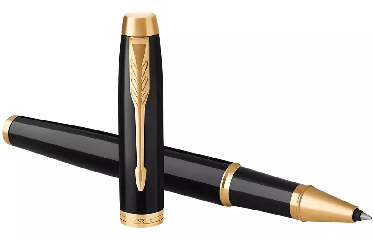 Pluma Rollerball Parker Punta Fina Acabado Dorado Premium