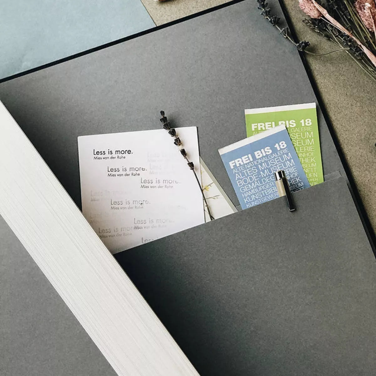 Cuaderno Dibujo Canson Art Book Universal Boceto 27.9x35.6cm