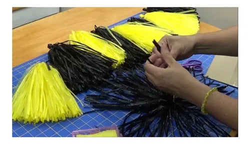 Rafia Decorativa Confetti 100 Gramos Colores A Color Negro