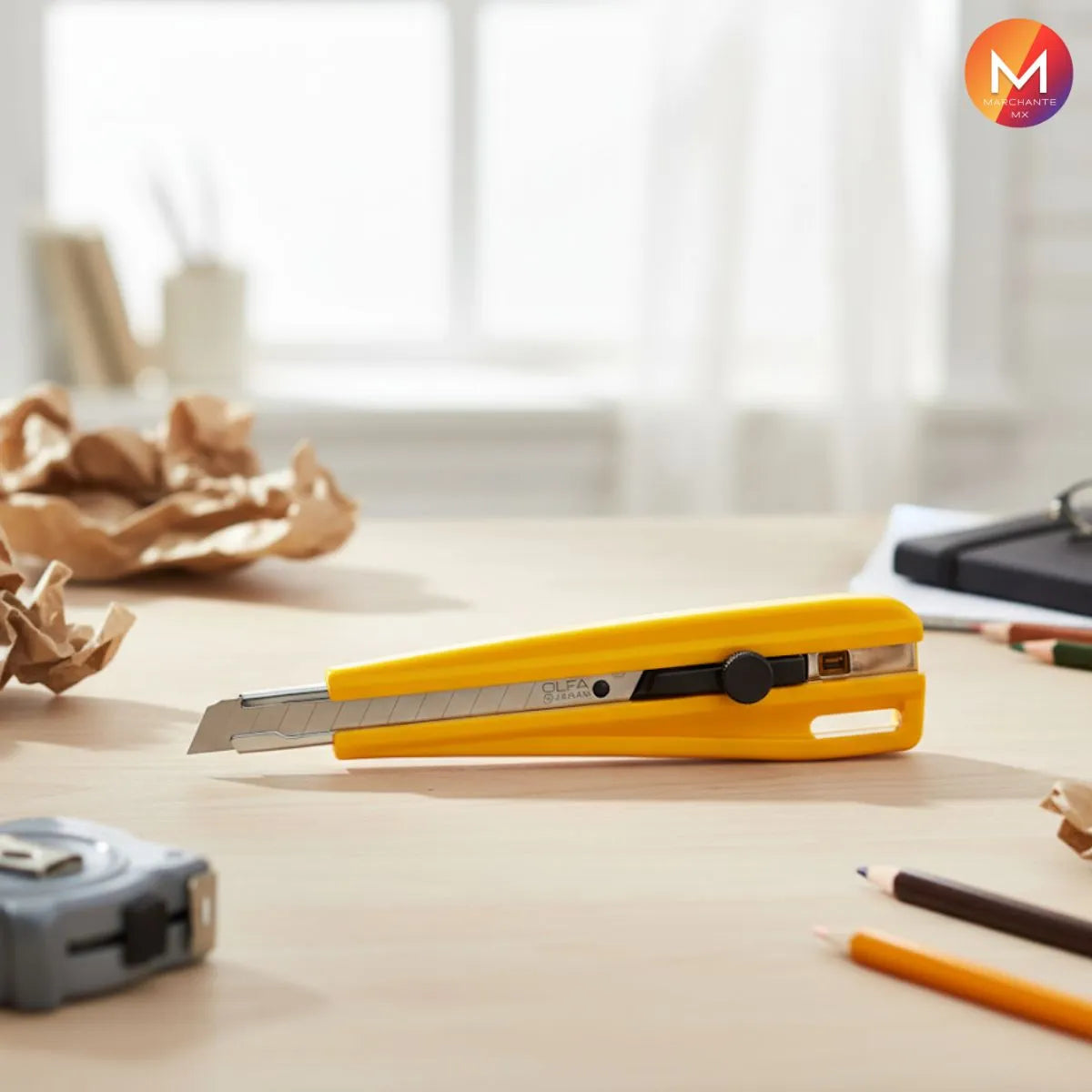 Cutter OLFA Mango Plástico Cuchilla Acero