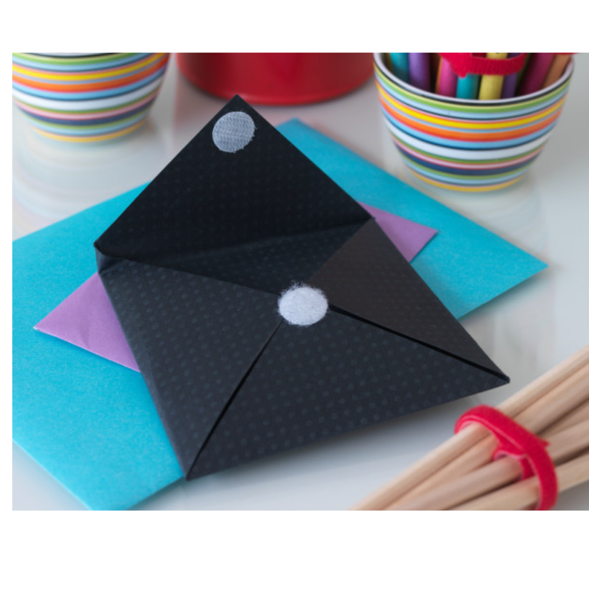 75 piezas de Círculos con adhesivo VELCRO® Sticky Back Blanco - MarchanteMX