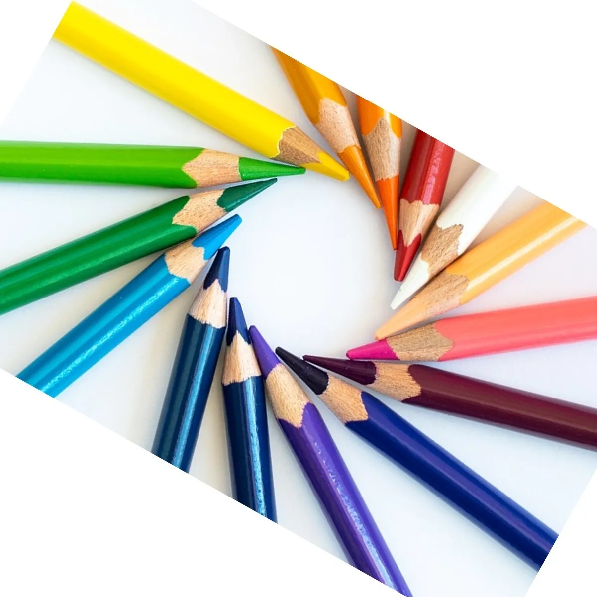 Caja 13 Lápices Colores Redondos Largos Niños Pelikan