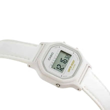 Reloj Casio Clasico La-11wl-7a Dama Retro Correa Piel Blanco Casio