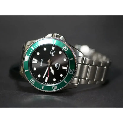 Reloj Casio Analogo Acero Inox Mdv-106dd-1a3vcf Correa Plateado Bisel Verde Oscuro Fondo Negro - Casio