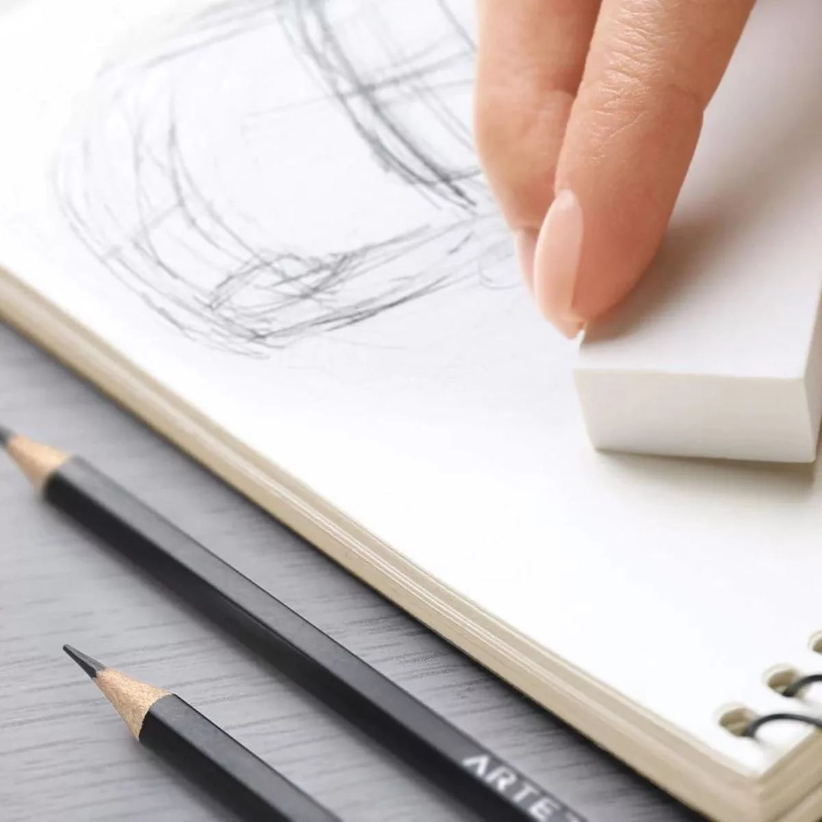 Set De 12 Lápices De Dibujo Profesionales Expert Arteza
