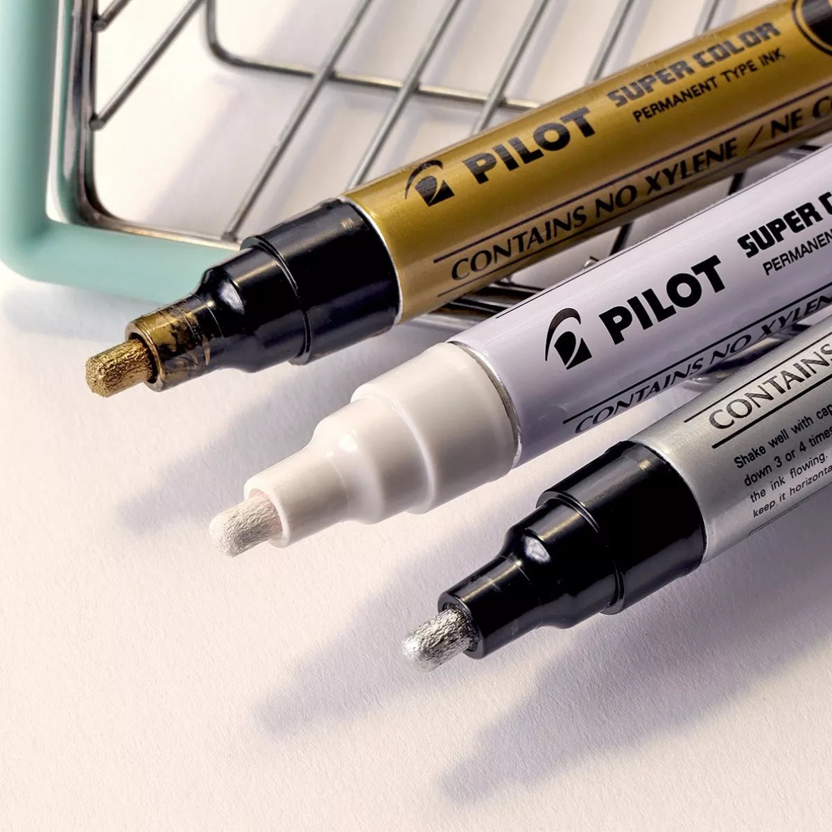 Set Marcador Permanente Pen Touch Extra Fino (Blanco-Oro-Plata)
