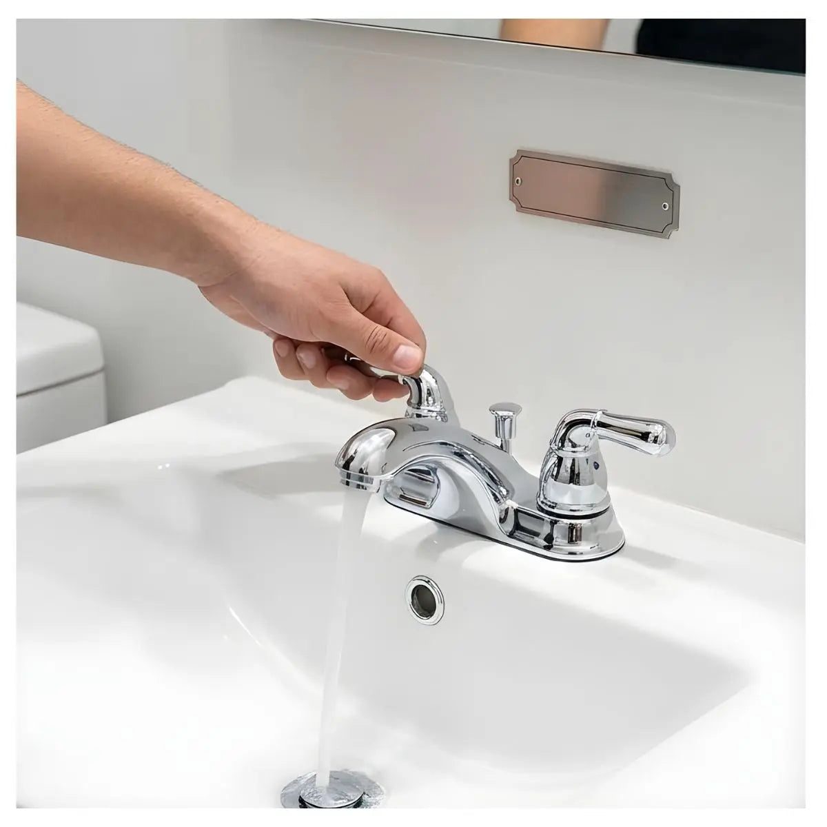 Mezcladora Lavabo Meer Color Plateado 4" Cuerpo de Laton 6PZ - CNX - vista lateral