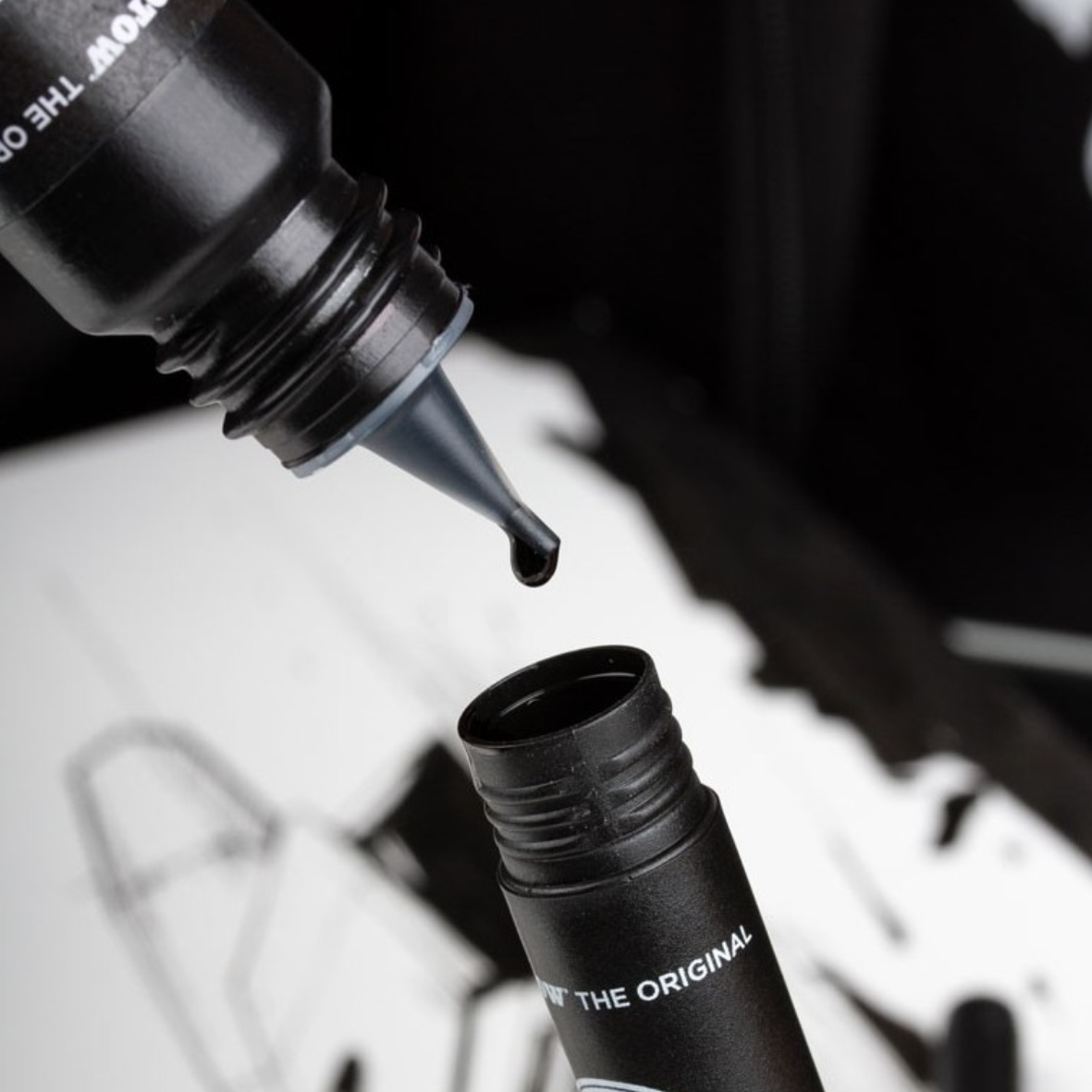 MOLOTOW -Calligrafx Pump Softliner - Marcador permanente color negro  de punta pincel  2mm