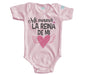 Body Bebé La Reina de Mi corazón (rosa) - MarchanteMX